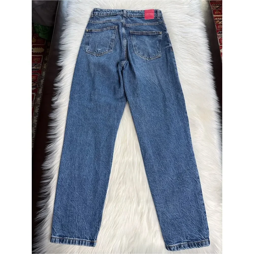 Zara Medium Wash High Waisted Mom Jeans